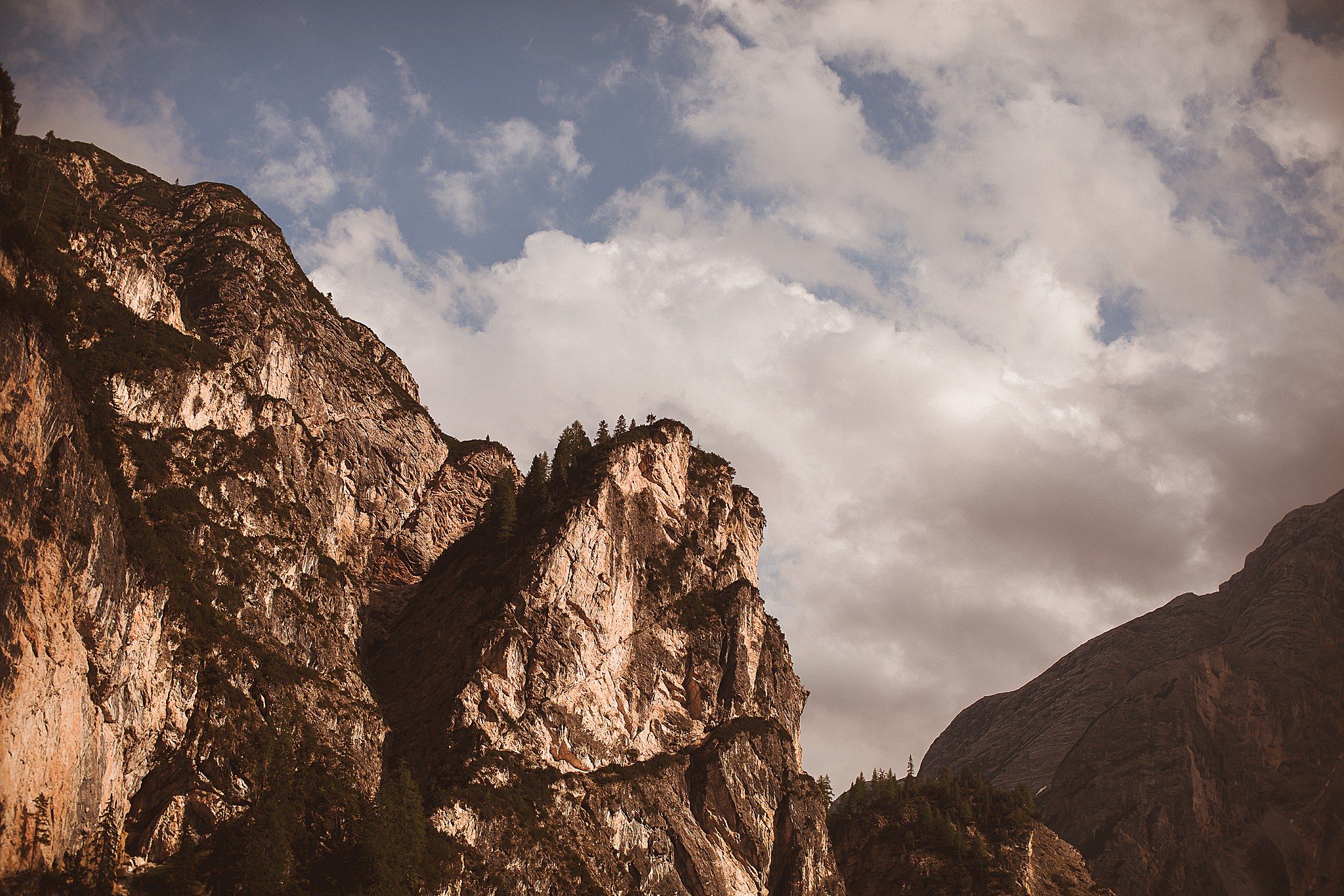 Lago di Braies Mountains